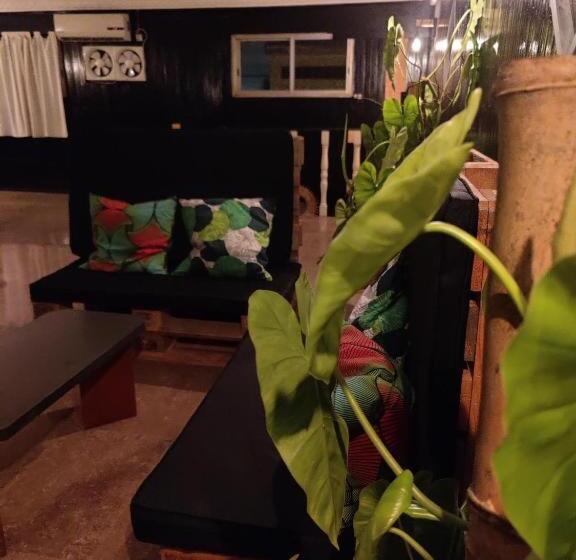 هتل La Maison De Kouadio