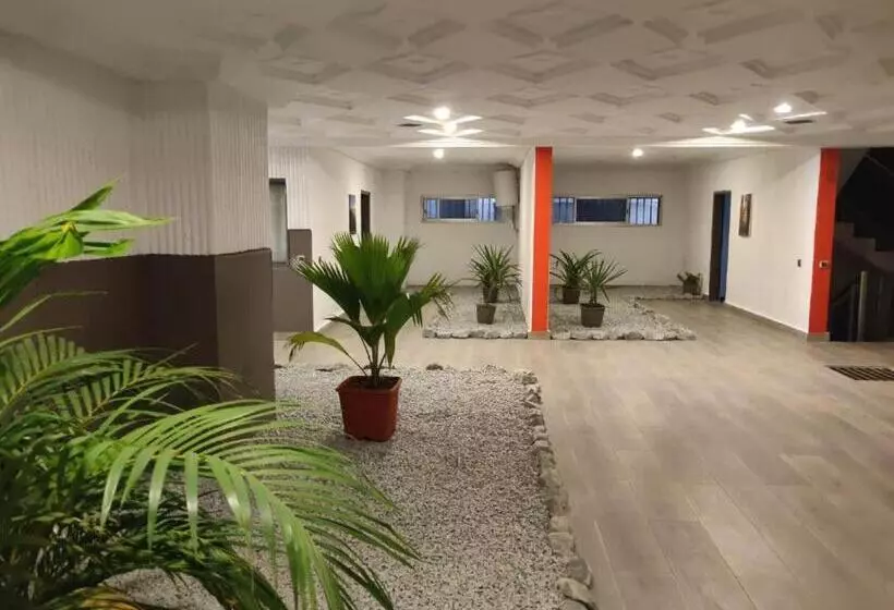 هتل La Maison De Kouadio