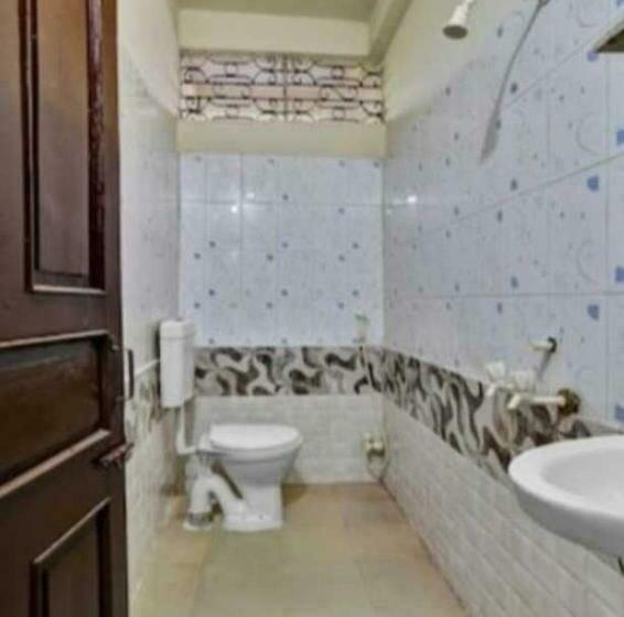 Hotel Spot On 87422 Krishna