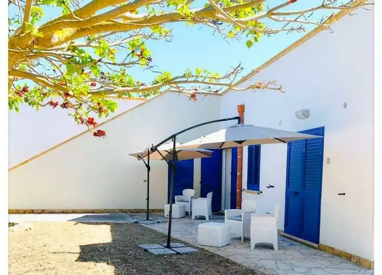 پانسیون Canova Holidays Rooms Affittacamere