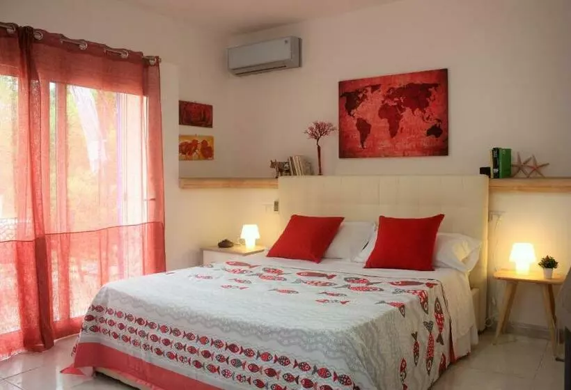 پانسیون Canova Holidays Rooms Affittacamere