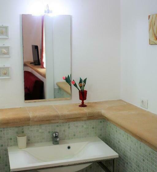 膳宿费 Canova Holidays Rooms Affittacamere