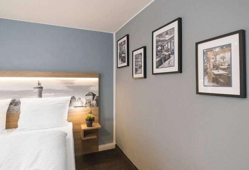 Riverview Apartments By Daspaul