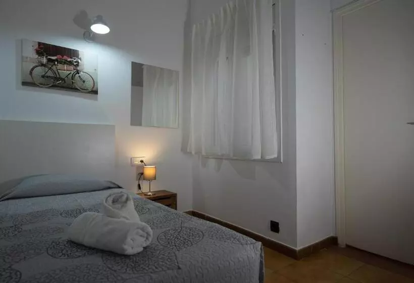 Majatalo Hostal La Premsa