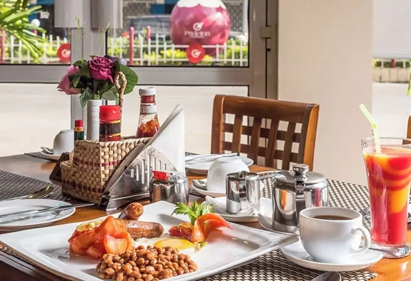 پانسیون Prideinn Mombasa City 5