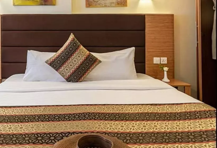 پانسیون Prideinn Mombasa City 5