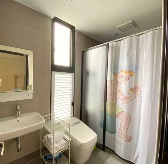 تختخواب و صبحانه 如日民宿