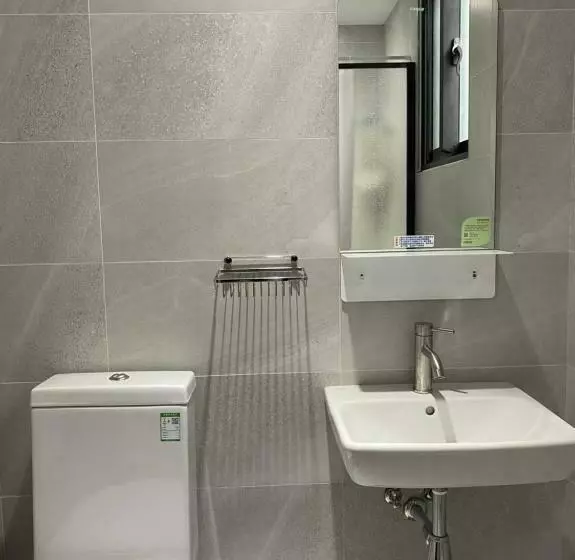 تختخواب و صبحانه 如日民宿