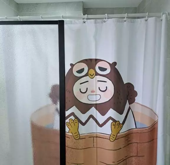 تختخواب و صبحانه 如日民宿