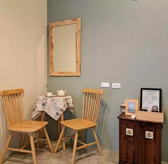 تختخواب و صبحانه 如日民宿