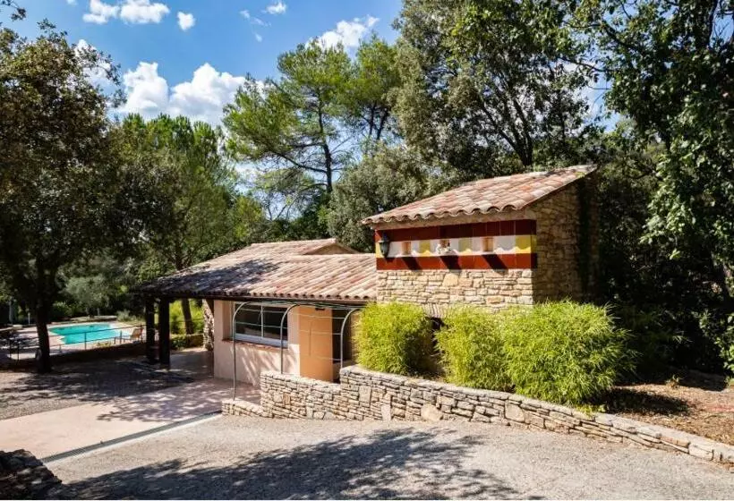 Aamiaismajoitus (B&B) Comorebi Provence