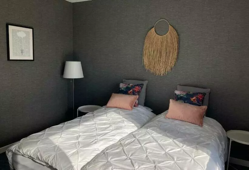 ベッドアンドブレックファースト La Tuilerie Chambres D Hôtes