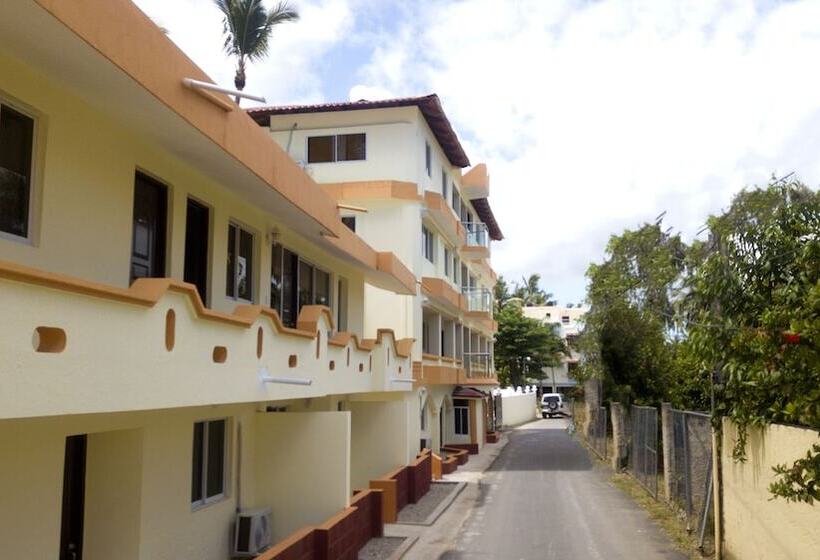 هتل Turistico Marian