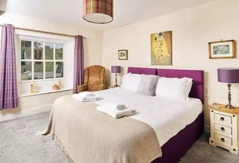 Retkeilymaja The Red Lion