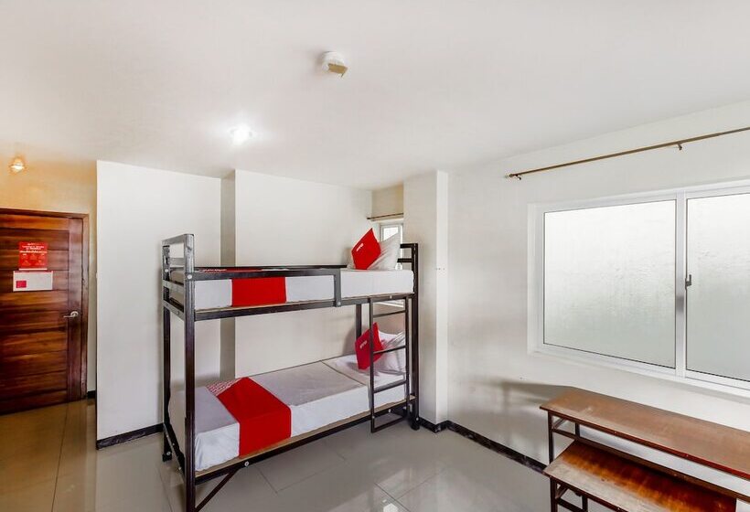 هتل Vaccinated Staff Oyo 850 Clr Mn Inn