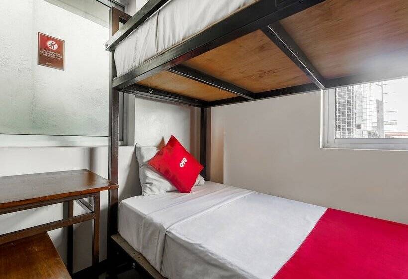 هتل Vaccinated Staff Oyo 850 Clr Mn Inn