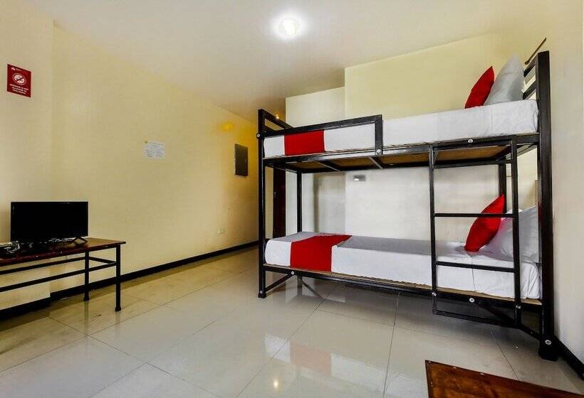 هتل Vaccinated Staff Oyo 850 Clr Mn Inn