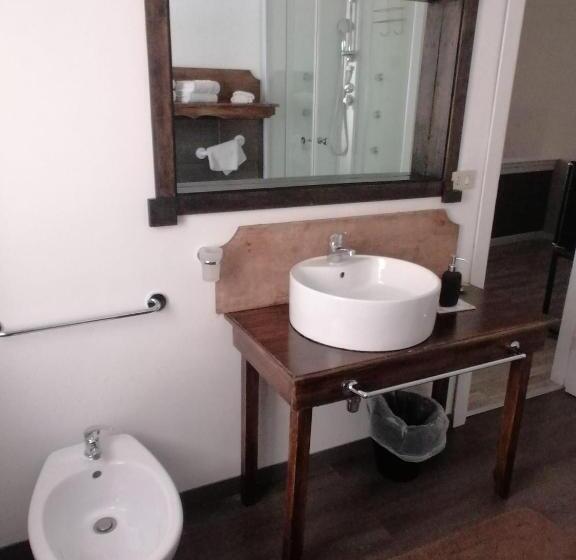 膳宿费 384 Guesthouse Rooms & Suite Enna