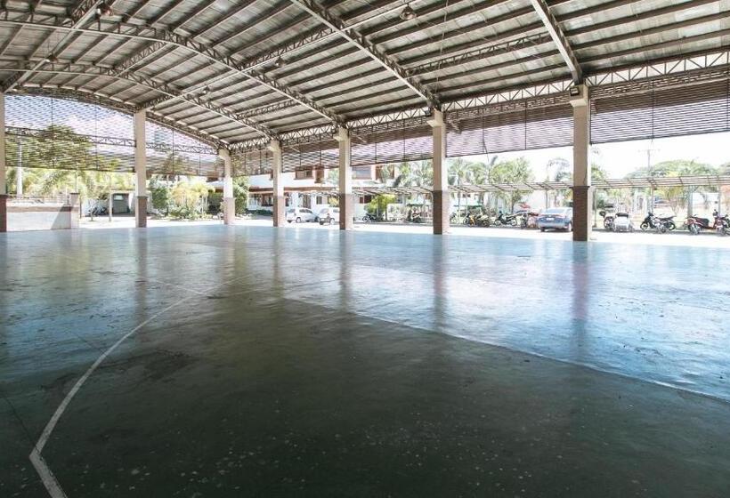 Reddoorz Premium @ Nick Hotel Gerona Tarlac