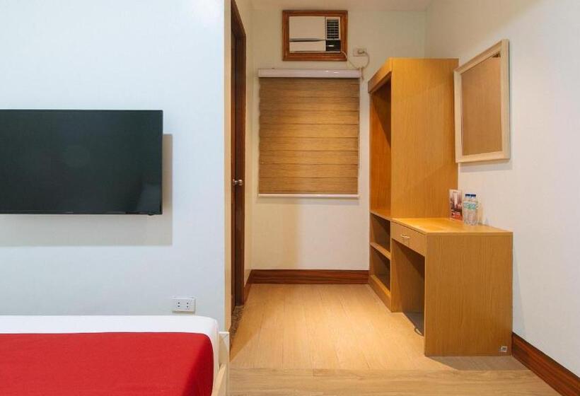 Reddoorz Premium @ Nick Hotel Gerona Tarlac