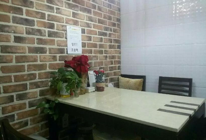 Majatalo I Want Livingtel