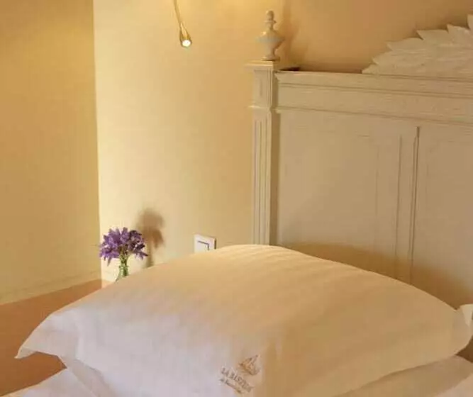 Aamiaismajoitus (B&B) La Bastide Du Beaussetvieux