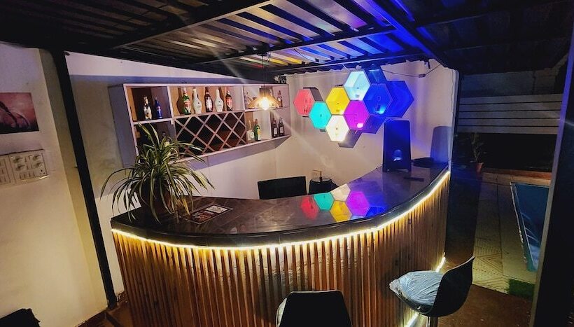 호텔 Clarissa Resort Goa