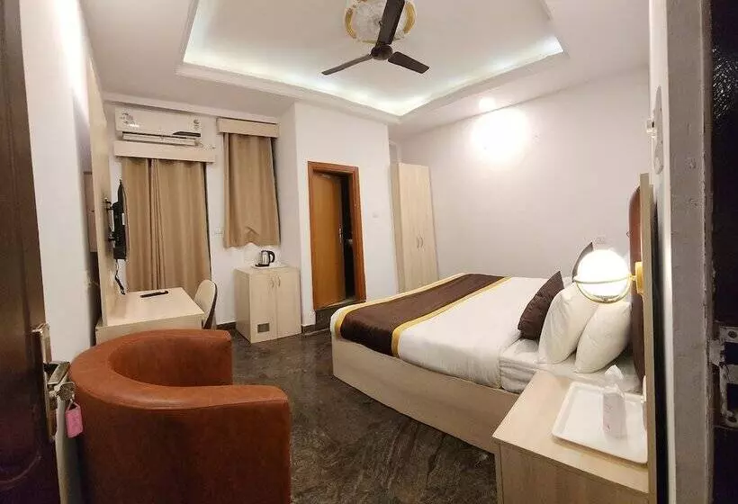 Hotelli Clarissa Resort Goa