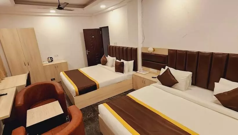 Hotelli Clarissa Resort Goa