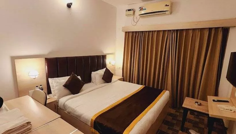 Hotelli Clarissa Resort Goa