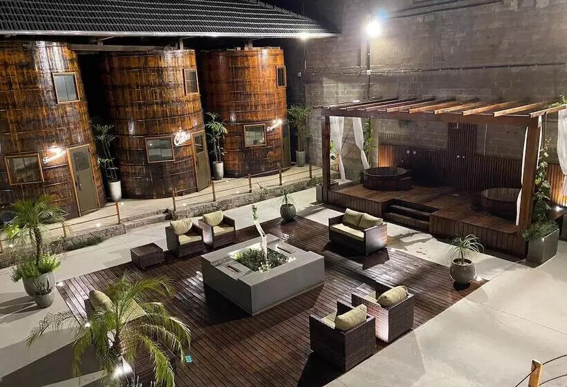 Majatalo Villa Vinicolla Hospedagem Conceito