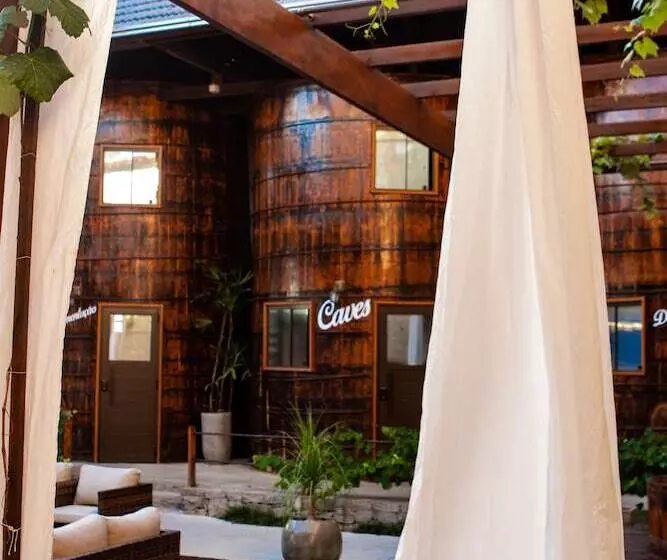 Majatalo Villa Vinicolla Hospedagem Conceito