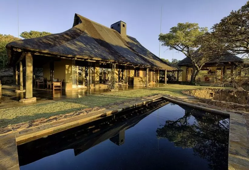 Ekuthuleni Lodge