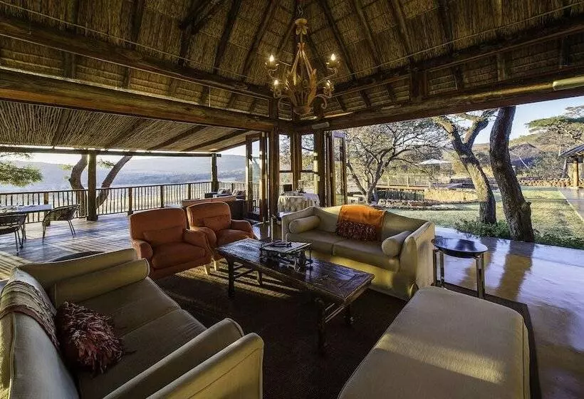 Ekuthuleni Lodge