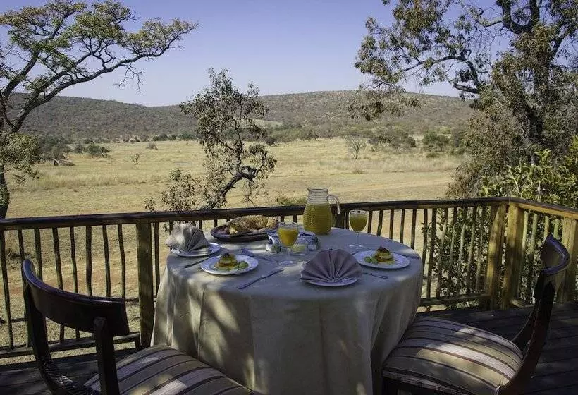 Ekuthuleni Lodge