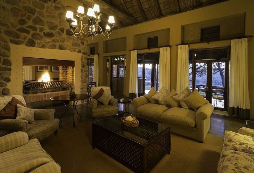 Ekuthuleni Lodge