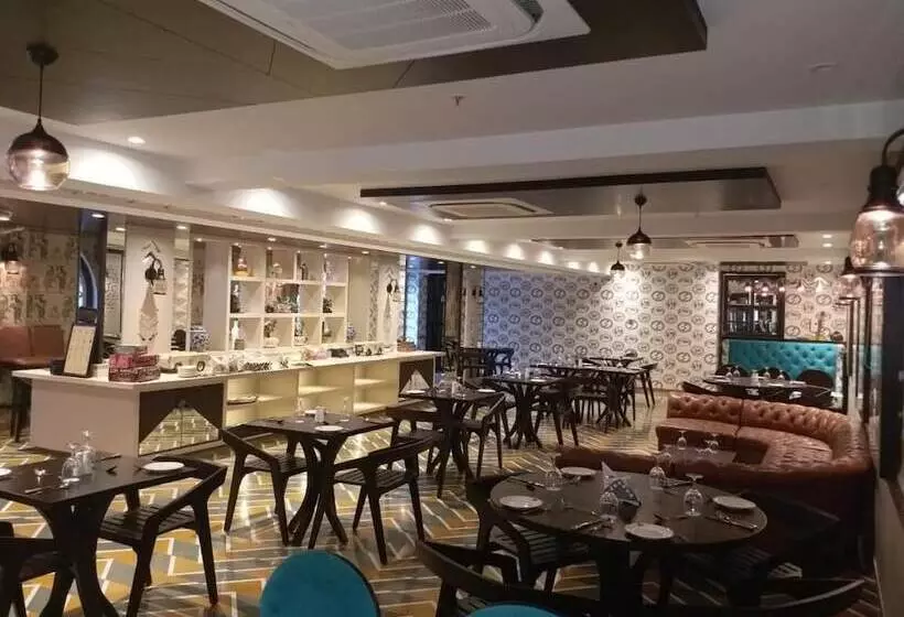 ホテル Basant Vihar Palace