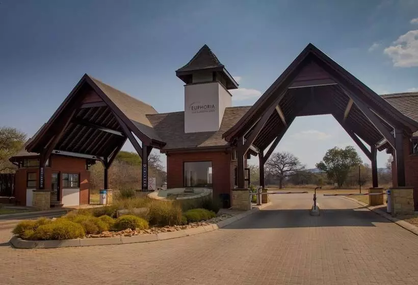 Отель Euphoria Golf And Lifestyle Estate