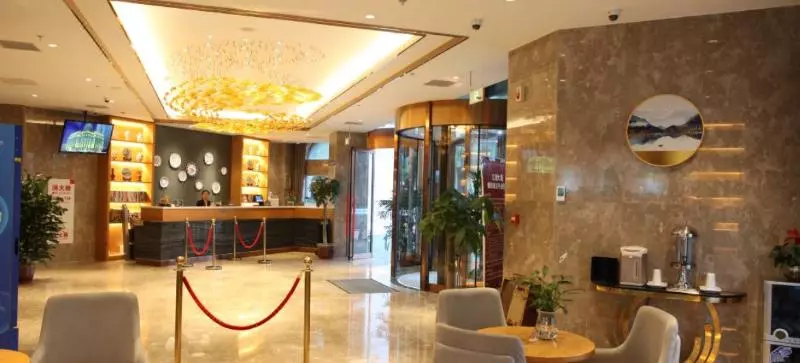 هتل Ganjin Business