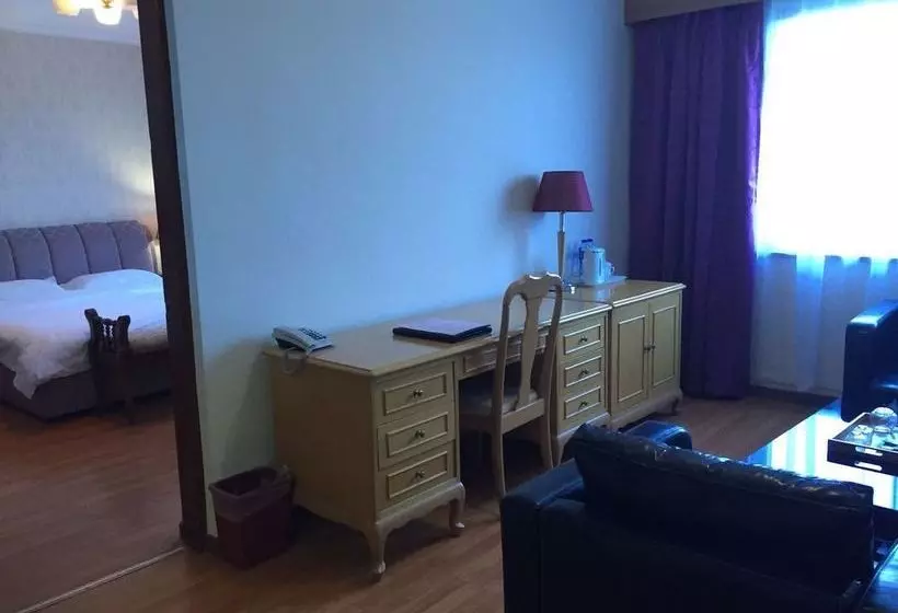 Hotelli Hong Li Yuan Plaza