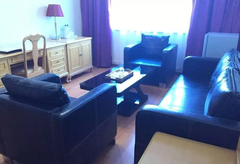 Hotelli Hong Li Yuan Plaza