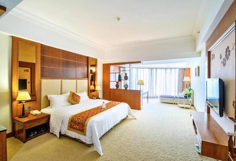 Отель Jiangmen Gladden