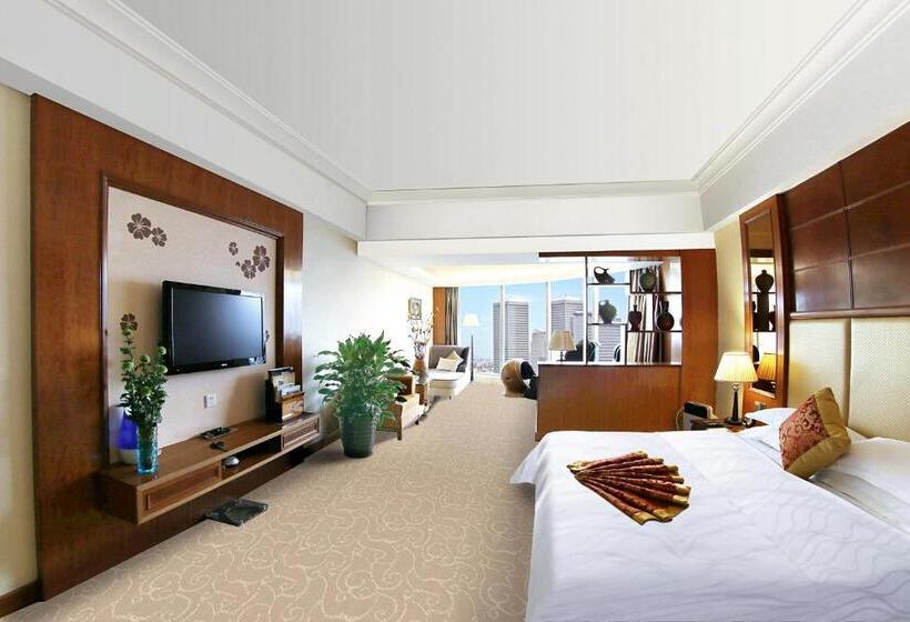 Отель Jiangmen Gladden