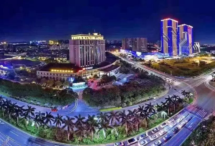 Отель Jiangmen Gladden