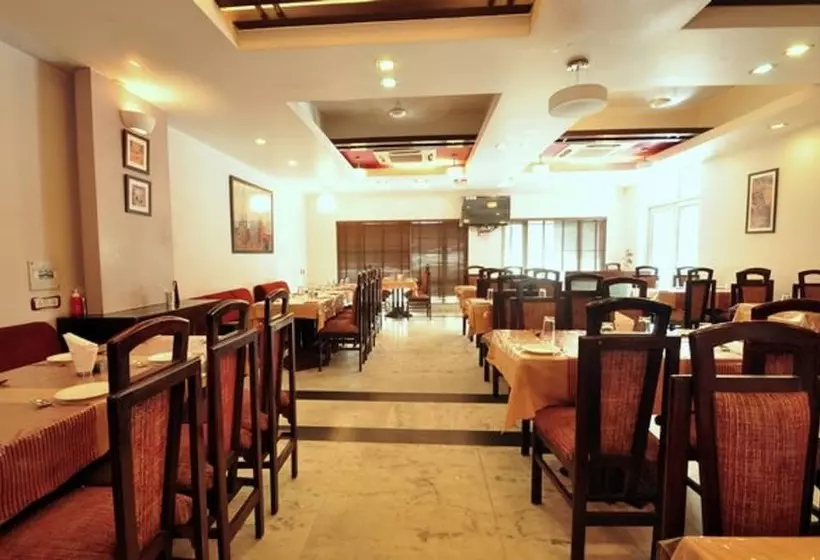 Hôtel Raj Darbar
