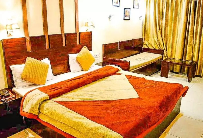 Hôtel Raj Darbar