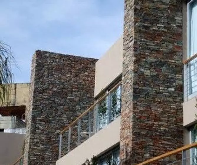 Отель San Isidro Plaza