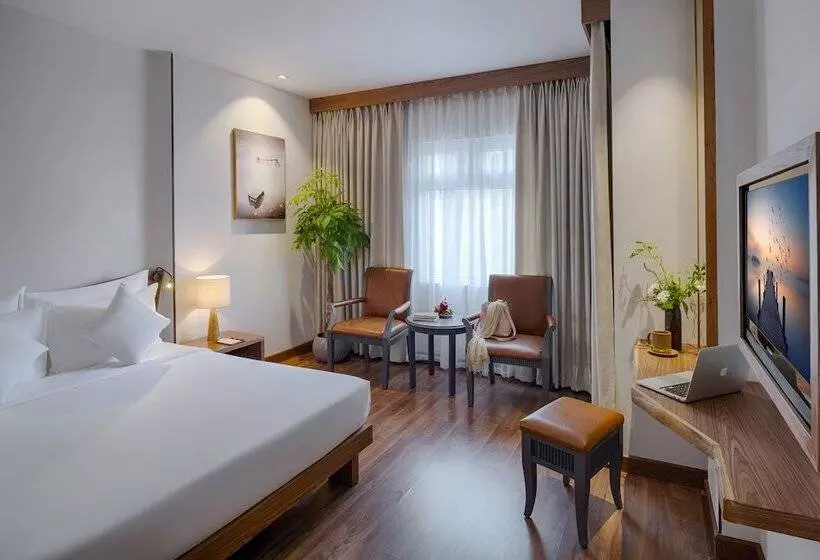 酒店 Silverland Min