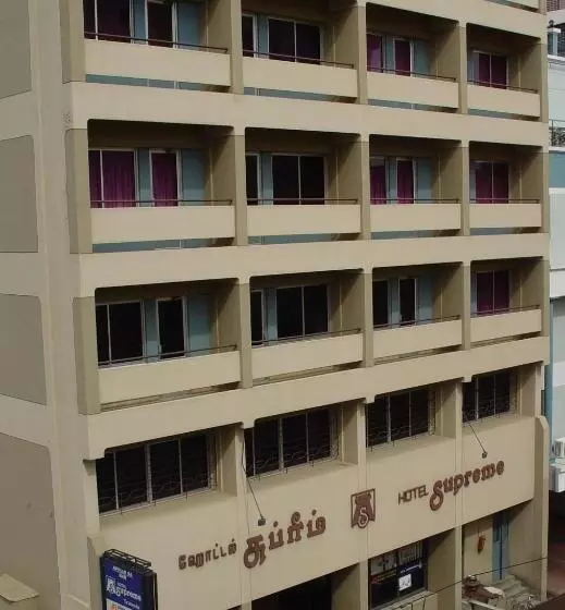 Hotel Supreme