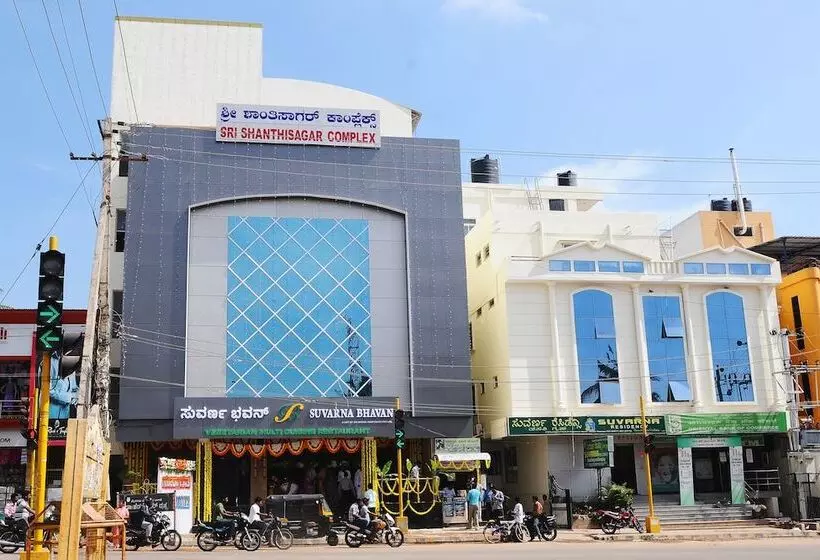 هتل Suvarna Residency